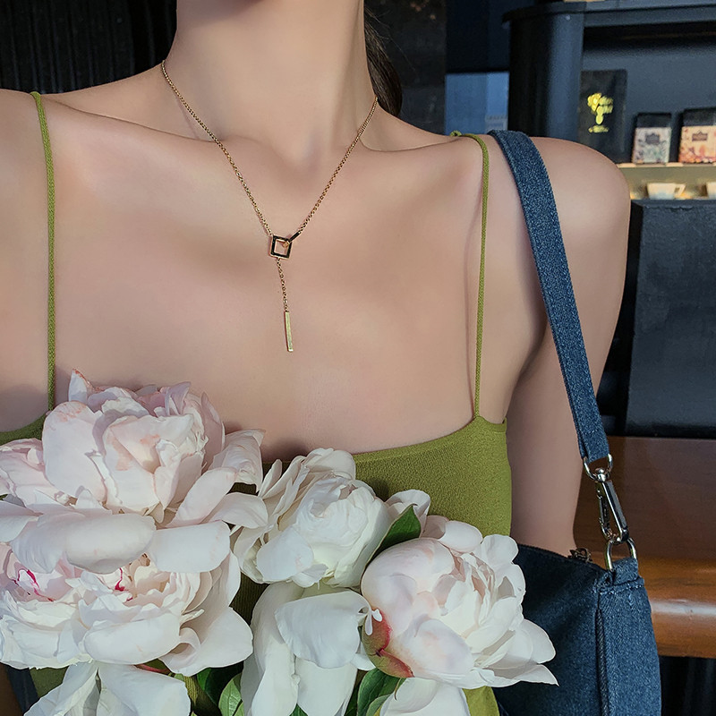 Fashion Necklaces with Mini Heart Necklace