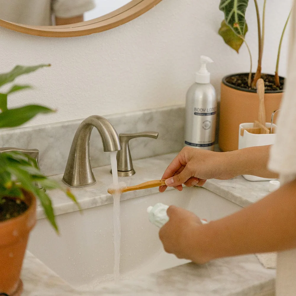 Bamboo Toothbrush - Adult